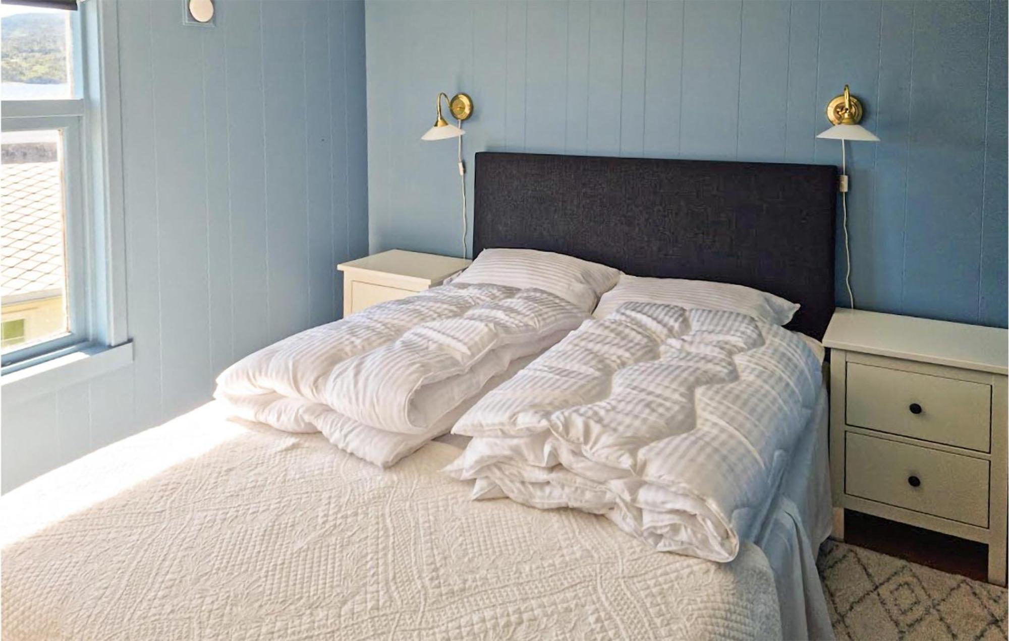 Awesome Home In Kristiansund With House Sea View 외부 사진
