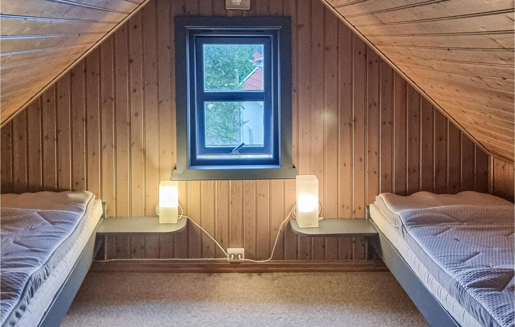 Awesome Home In Kristiansund With House Sea View 외부 사진