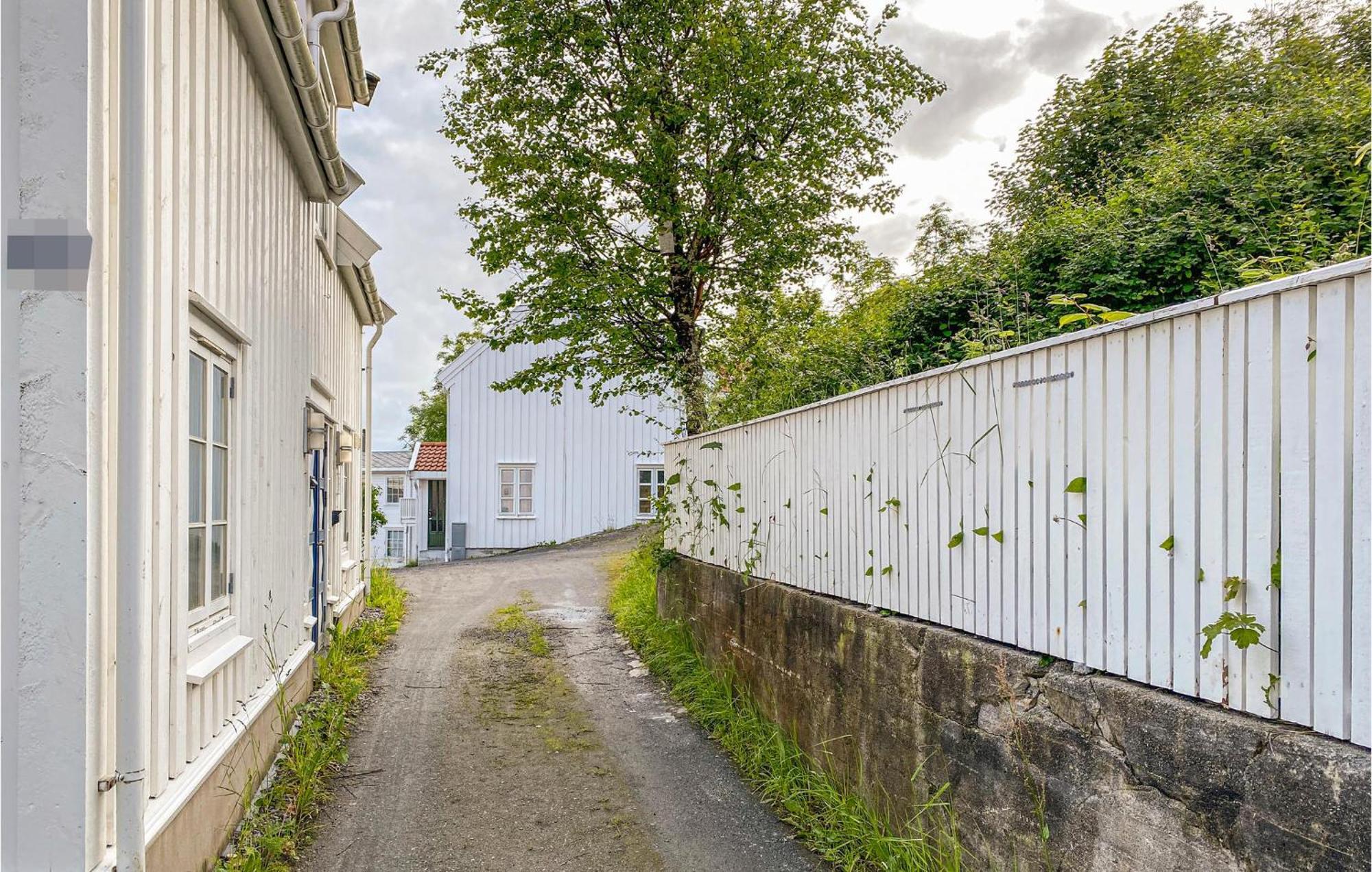 Awesome Home In Kristiansund With House Sea View 외부 사진